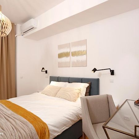 Old Fancy 2Br Pipera Apartment Voluntari ภายนอก รูปภาพ